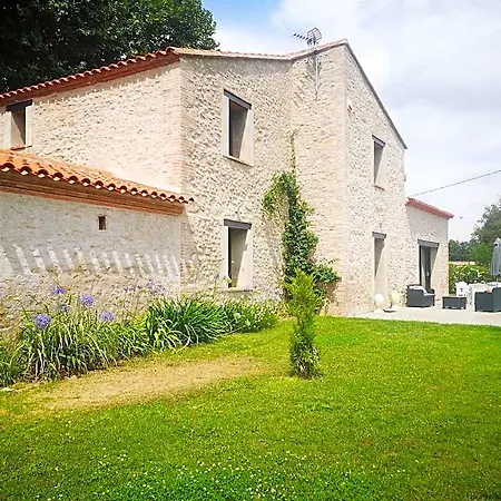 Grande Maison Au Calme Avec Piscine Proche